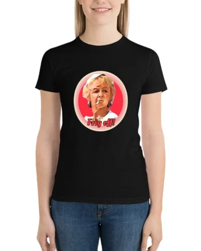Madge - Benidorm T-Shirt korean fashion graphics Woman clothing