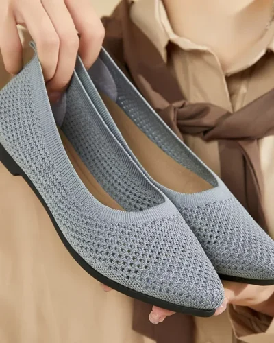 Women's Openwork Knit Shoes 2025 Spring Summer New Soft-Soled Flat Pointed Casual Comfortable Lightweight Loafers for Women